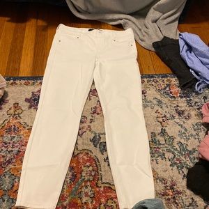 White skinny jeans new